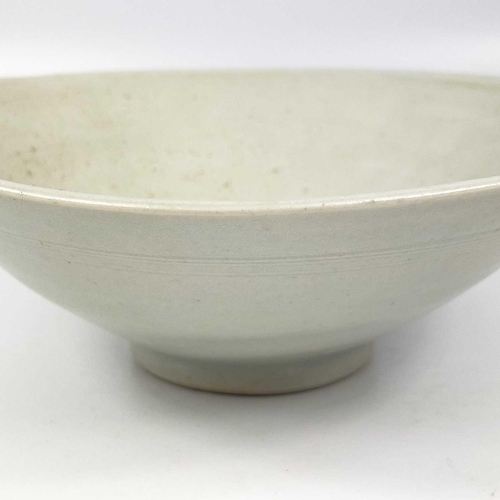 459 - Bernard Howell LEACH (1887-1979) A footed porcelain bowl with celadon glaze Impressed personal and L... 