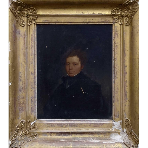 544 - Early 19th-century English School Portrait of a young Gentleman Oil on canvas, 25x19.5cm