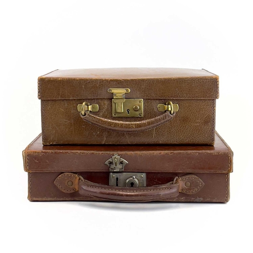 147 - A small leather travel case. Width 27cm, together with another small case, labelled for 'Mr Swede, W... 