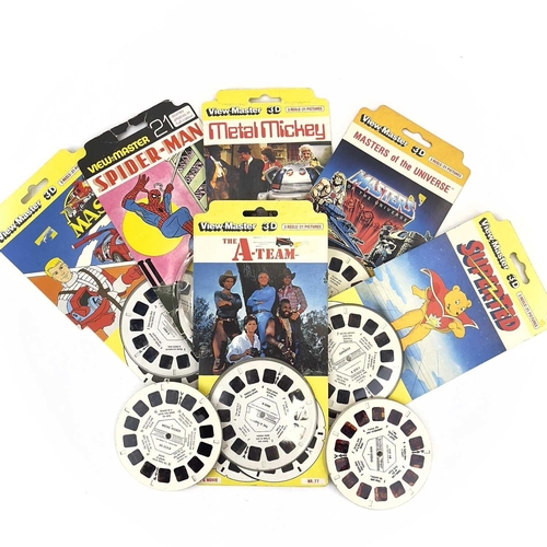 164 - A 3D View-master viewer together with many View-master reels. The 3-D VistaScreen viewer and VistaSc... 