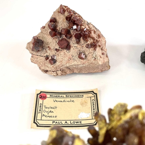 255 - A group of four exceptional mineral specimens. Including Sphaterite/Calcite from China, Vanadinite f... 