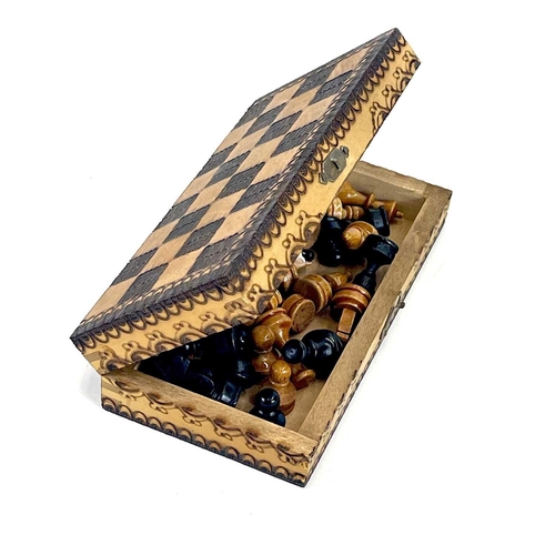 49 - A Staunton type boxwood and ebony weighted chess set. Circa 1900, the king height 8.5cm, together wi... 