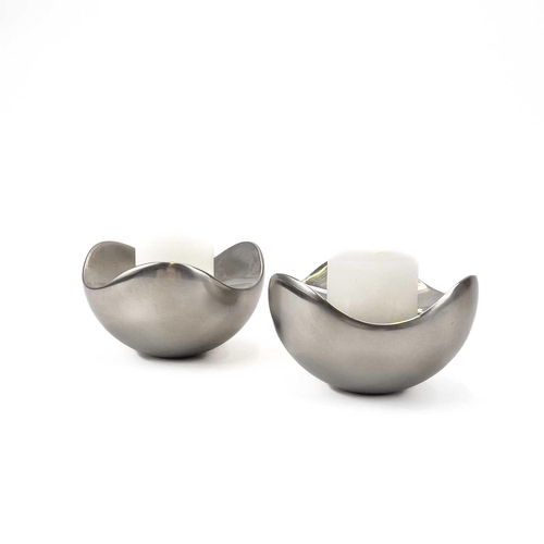 501 - A pair of Georg Jensen Denmark Bloom candle holders. Diameter 8.5cm.