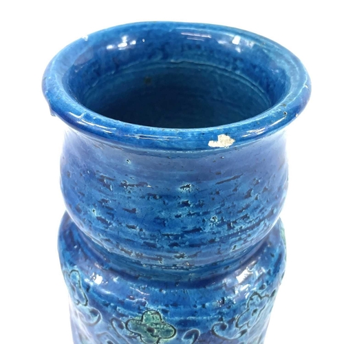 505 - An Italian Bitossi blue vase. Designed by Aldo Londi, height 22cm.