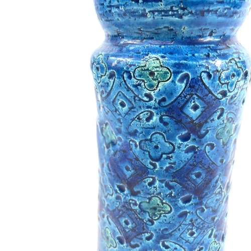 505 - An Italian Bitossi blue vase. Designed by Aldo Londi, height 22cm.