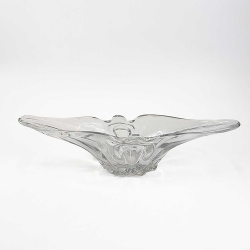 523 - A Cristallerie Lorraine shaped glass centrepiece. Etched mark, width 54.5cm.