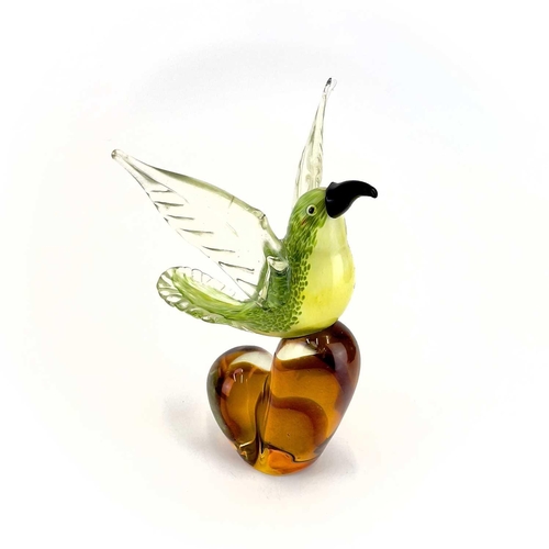 529 - A Murano glass sculpture of a hummingbird Height 27cm.