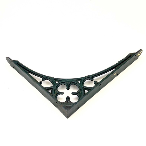 55 - A group of ten Victorian style cast iron wall brackets. 20th century, each 30X25.5cm.