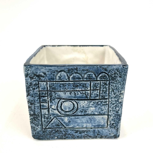 801 - A troika cube vase by Simone Kilburn. Incised and painted with typical geometric motifs, height 8.5c... 