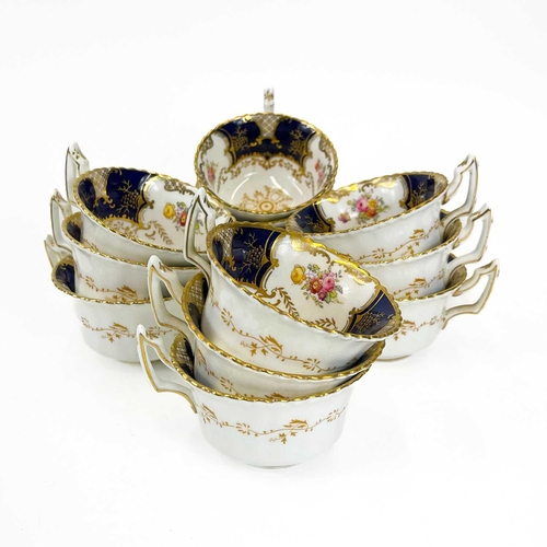 879 - A Coalport porcelain batwing part tea service. Comprising: two square cake plates, milk jug, sugar b... 