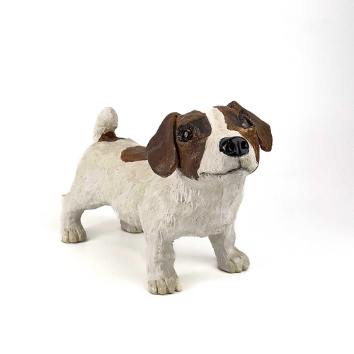 922 - Lynn DAVEY White Jack Russell Ceramic sculpture Signed with initials Height 18cm, length 33cm