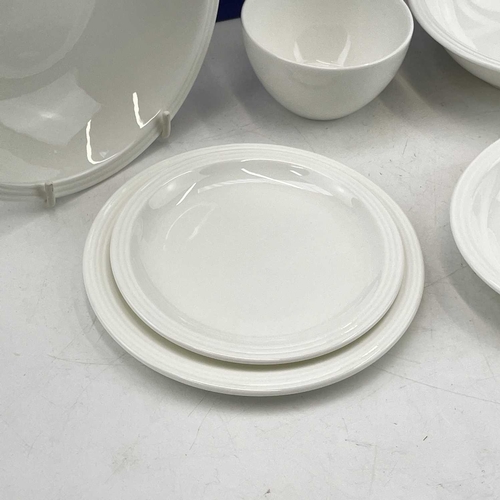 931 - A Royal Doulton porcelain ten piece dining set designed by Conran for British Airways Concorde Limit... 