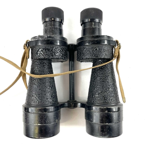 94 - A pair of WWII binoculars by Ross London. Bino Prism No.5 Mk IV X7, and a fitted leather case.