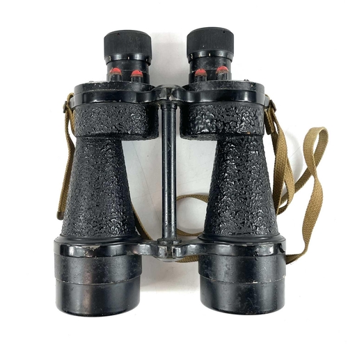 94 - A pair of WWII binoculars by Ross London. Bino Prism No.5 Mk IV X7, and a fitted leather case.