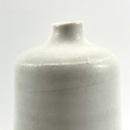 494 - Peter WILLS (1955) Tall Vessel Porcelain, impressed seal, 33.5cm.There are no signs of damage and re... 