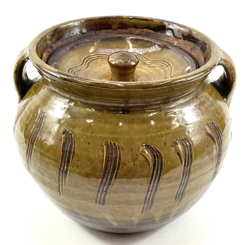 500 - Michael CARDEW (1901-1983) Twin handled lidded pot Stoneware, impressed personal and Wenford Bridge ... 