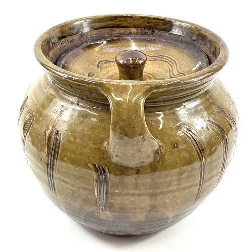 500 - Michael CARDEW (1901-1983) Twin handled lidded pot Stoneware, impressed personal and Wenford Bridge ... 