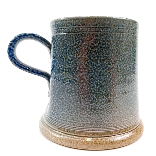 505 - Steve HARRISON (XX-XXI) Salt Glazed mug Stoneware, impressed maker's mark, dated 2000, 9cm.Overall t... 