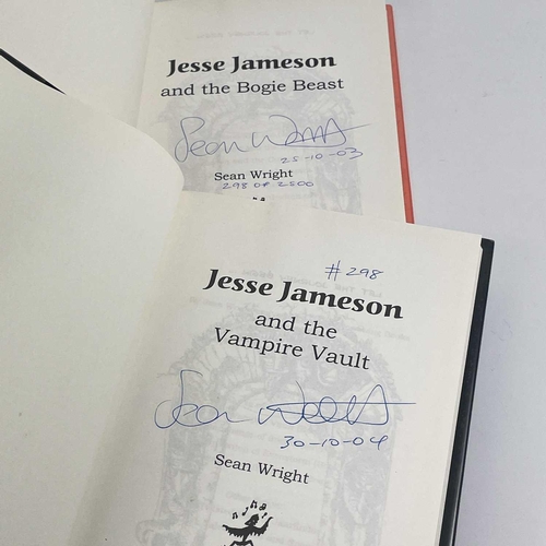 106 - JESSE JAMESON. SEAN WRIGHT : THE TWISTED ROOT OF JAARFINDOR By Sean Wright (2004) First edition Fine... 