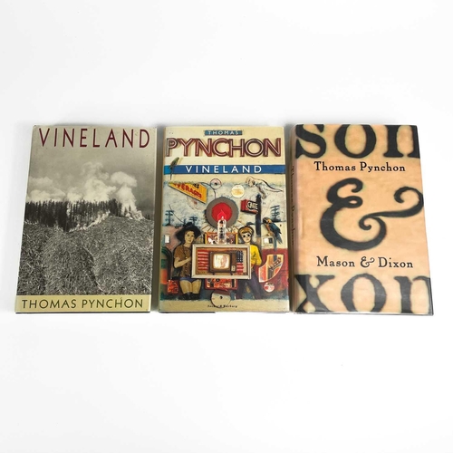 126 - THOMAS PYNCHON VINELAND By Thomas Pynchon (1990) Secker and Warburg together with another copy (1990... 