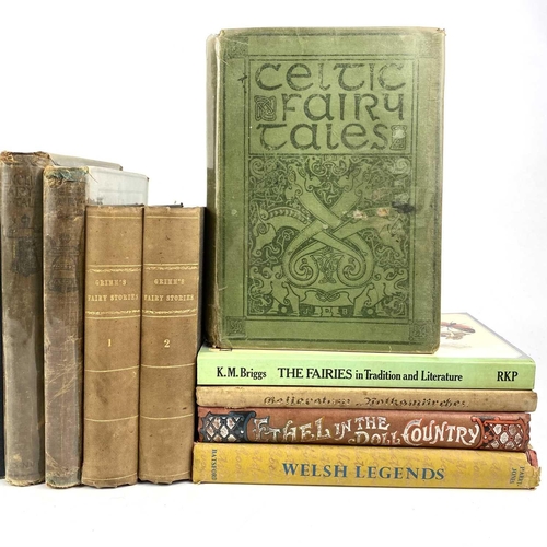 405 - Ruth MANNING-SANDERS Twenty-two books on fairies and folklore from around the world including Celtic... 