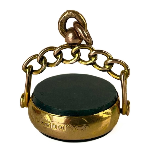 49 - An Edwardian 9ct gold bloodstone and possibly jasper set swivel fob. Hallmarked Chester 1905, width ... 