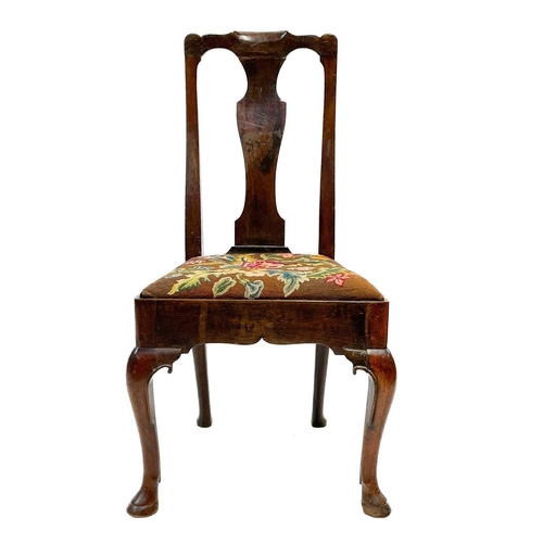 181 - A good George I oak side chair. With vase shape splat back, floral and foliate embroidered drop-in s... 