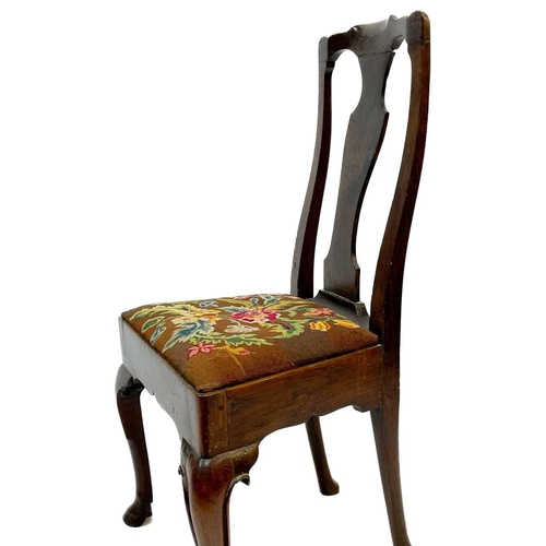 181 - A good George I oak side chair. With vase shape splat back, floral and foliate embroidered drop-in s... 