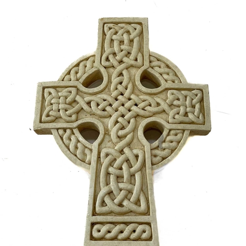 207 - A resin Celtic cross. Height 57cm, width 23cm, depth 3cm.