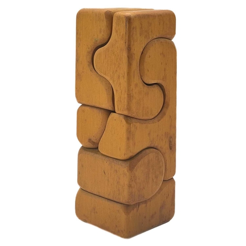 477 - Brian WILLSHER (1930-2010) Untitled Wooden sculpture, height 20cm