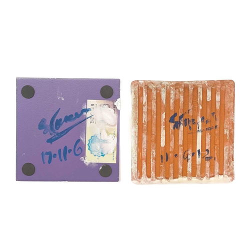 578 - Simeon STAFFORD (1956) Two painted tiles Painted ceramic tiles (recycled), each signed, further sign... 