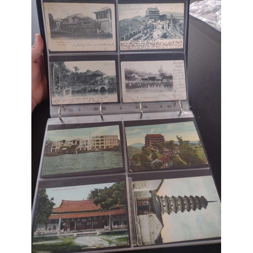 125 - A collection of Chinese and Hong Kong postcards, early 20th century. Two hundred and fifty postcards... 