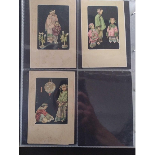 125 - A collection of Chinese and Hong Kong postcards, early 20th century. Two hundred and fifty postcards... 