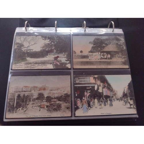 125 - A collection of Chinese and Hong Kong postcards, early 20th century. Two hundred and fifty postcards... 