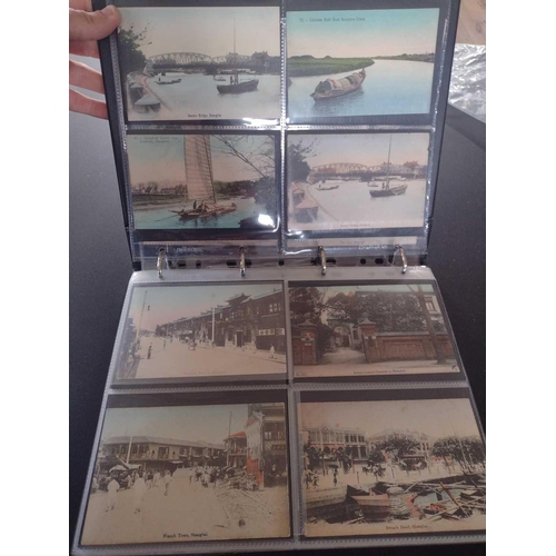 125 - A collection of Chinese and Hong Kong postcards, early 20th century. Two hundred and fifty postcards... 