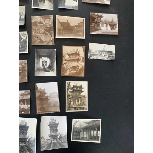 2 - A collection of early 20th century photographs of Shanghai, China. Forty b+w photographs, depicting ... 