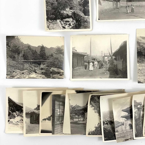 4 - A collection of early 20th century photographs of China and Korea. Over thirty b+w photographs, depi... 