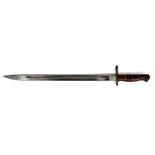 280 - A United States Remington bayonet. Blade marked at base with 1913 - 10 17, the leather case marked H... 