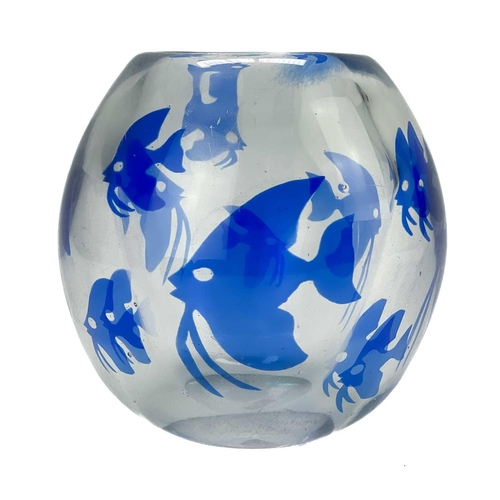 505 - Wilhelm de Moore, for Flygsfors An art glass vase. Decorated with cased blue fish, etched mark to ba... 