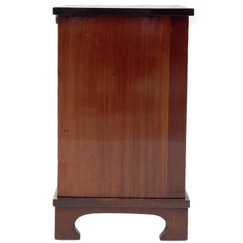 693 - An Edwardian mahogany and satinwood banded coal purdonium. With a galvanised liner and two shovels, ... 