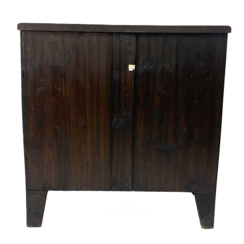 705 - A 19th century mahogany bow fronted chest of drawers. With two short and three long drawers on swept... 