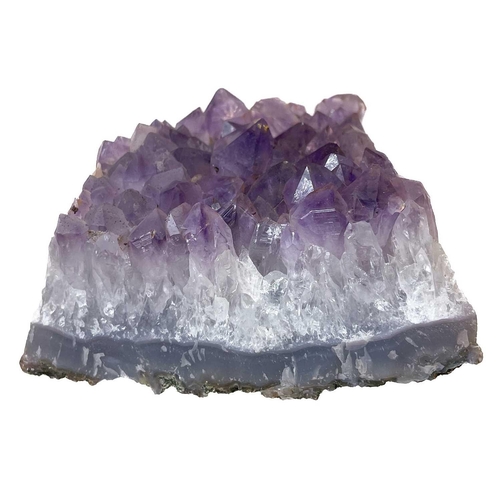 85 - A collection of minerals. Incuding an amethyst quartz 9cm x 8cm x 4.5cm, a labradorite specimen 8.5c... 