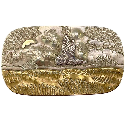 9 - Cornelius Jakob Van Dop (1945) Snuff box decorated with an owl in flight in a moonlit field, width 6... 