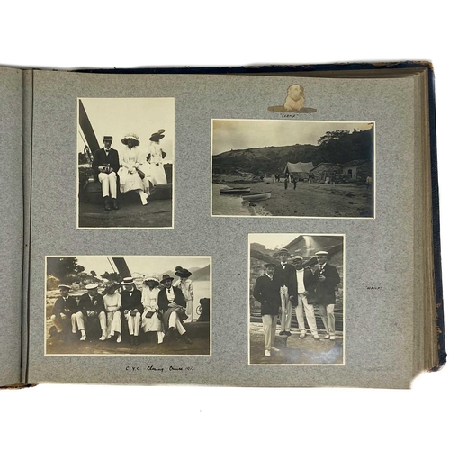 1090 - A photo album with images of China, Hong Kong and Norway. With images of Canton dated 1913 including... 