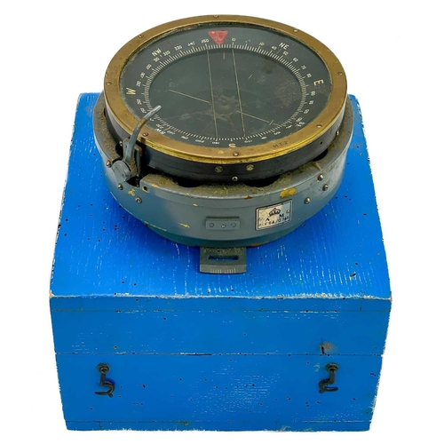 119 - An Air Ministry M.T.2 compass 6A/0745. This model was used in mainly bombers including Avro Lancaste... 