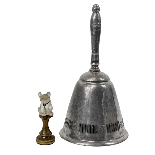 163 - A novelty brass seal surmounted with a glass pug. Height 5cm together with circular horn and bone in... 