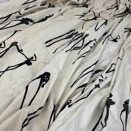 340 - Two pairs of vintage curtains. Decorated with black and white figures, 130cm x 70cm.