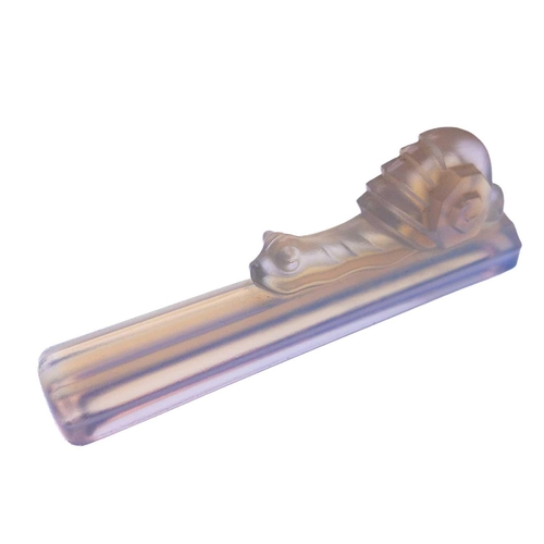 431 - A Sabino Art Deco opalescent glass snail knife rest. Signed Sabino Paris, length 10cm, together with... 