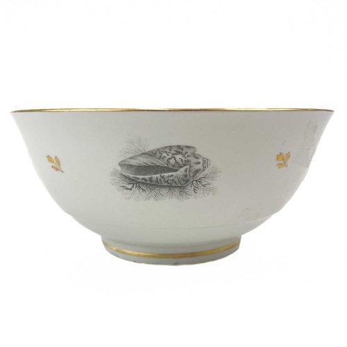 492 - A Worcester Barr, Flight and Barr bat-printed bowl. Circa 1810, decorated with flower-filled baskets... 