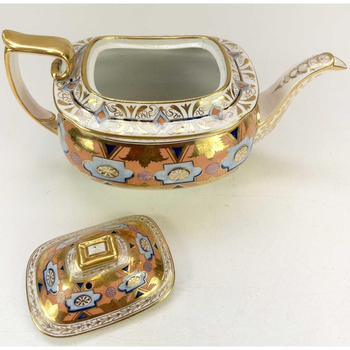 541 - A Ridgway porcelain teapot and cover. Circa 1820, of London shape, the apple green and gilt ground w... 